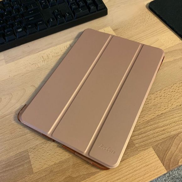 NWOT Rose Gold iPad Case - Picture 3 of 10